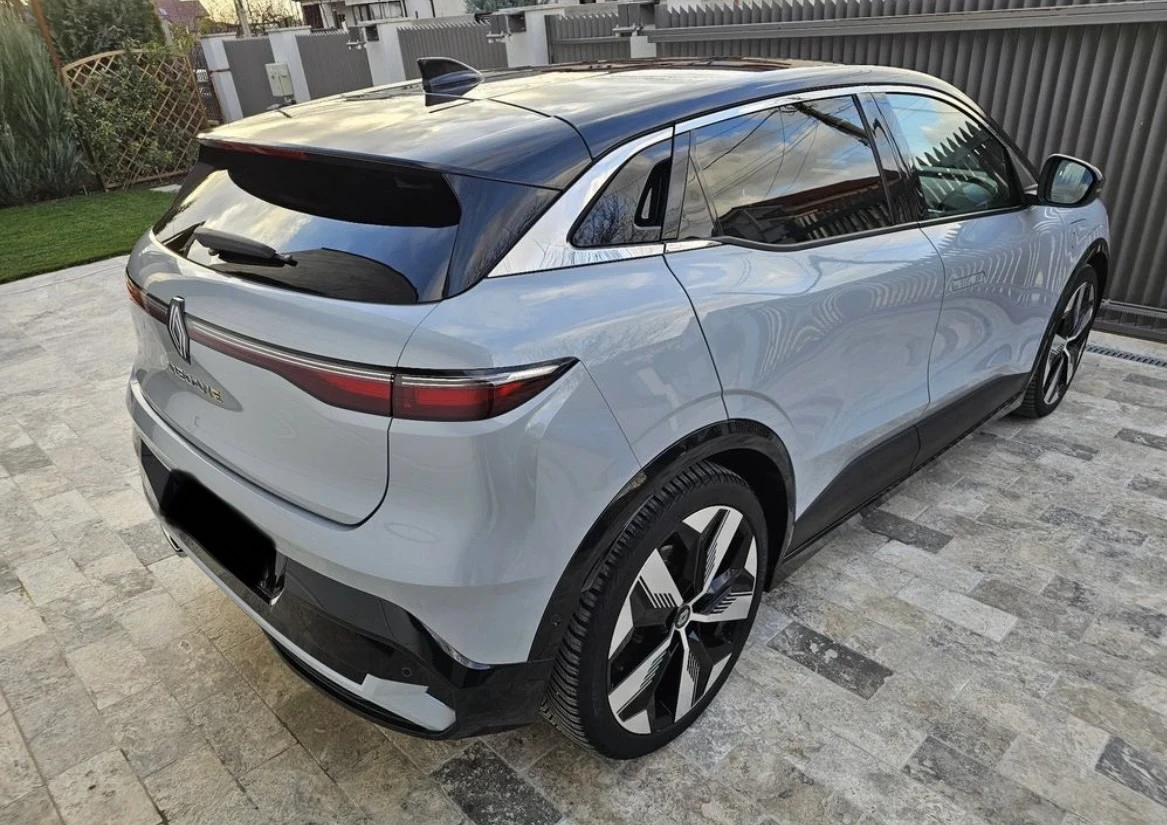 Renault Megane E-TECH 60 Techno Optimum Charge ГАРАНЦИЯ! - изображение 4