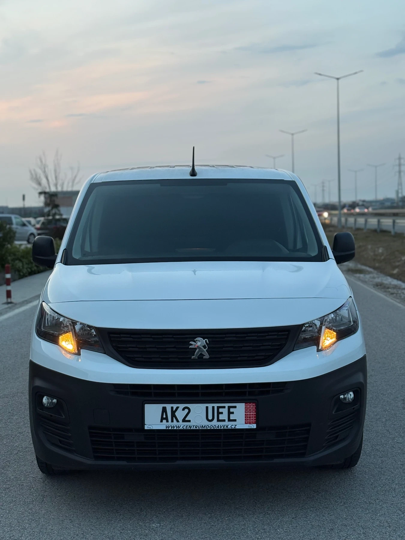 Peugeot Partner Maxi, снимка 3 - Автомобили и джипове - 53697366