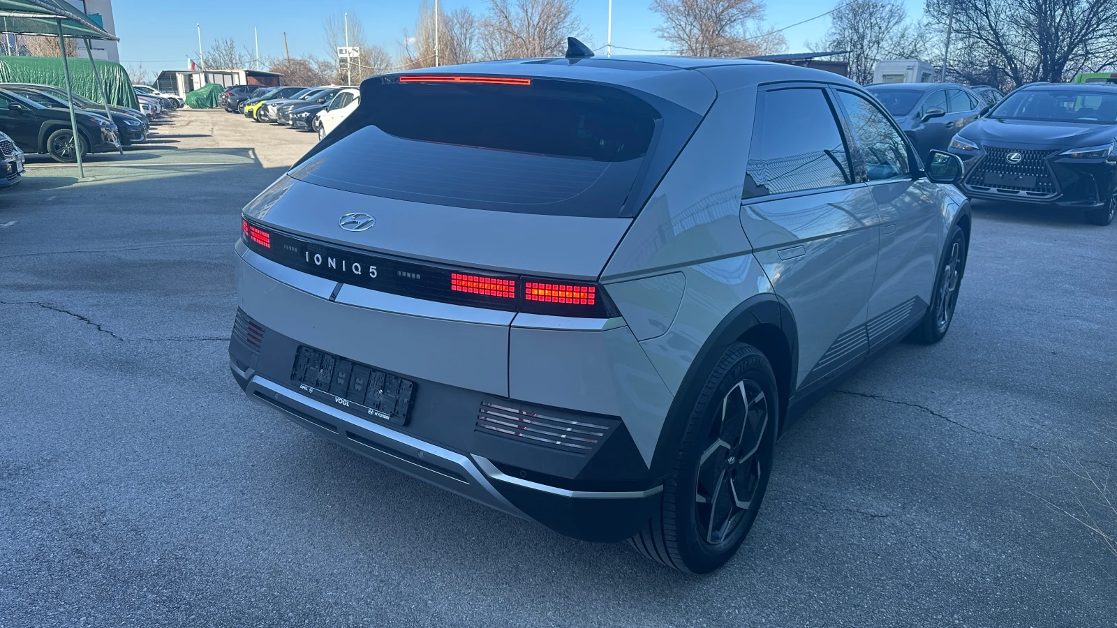 Hyundai Ioniq 5 77.4 kWh в Гаранция, снимка 6 - Автомобили и джипове - 53800266