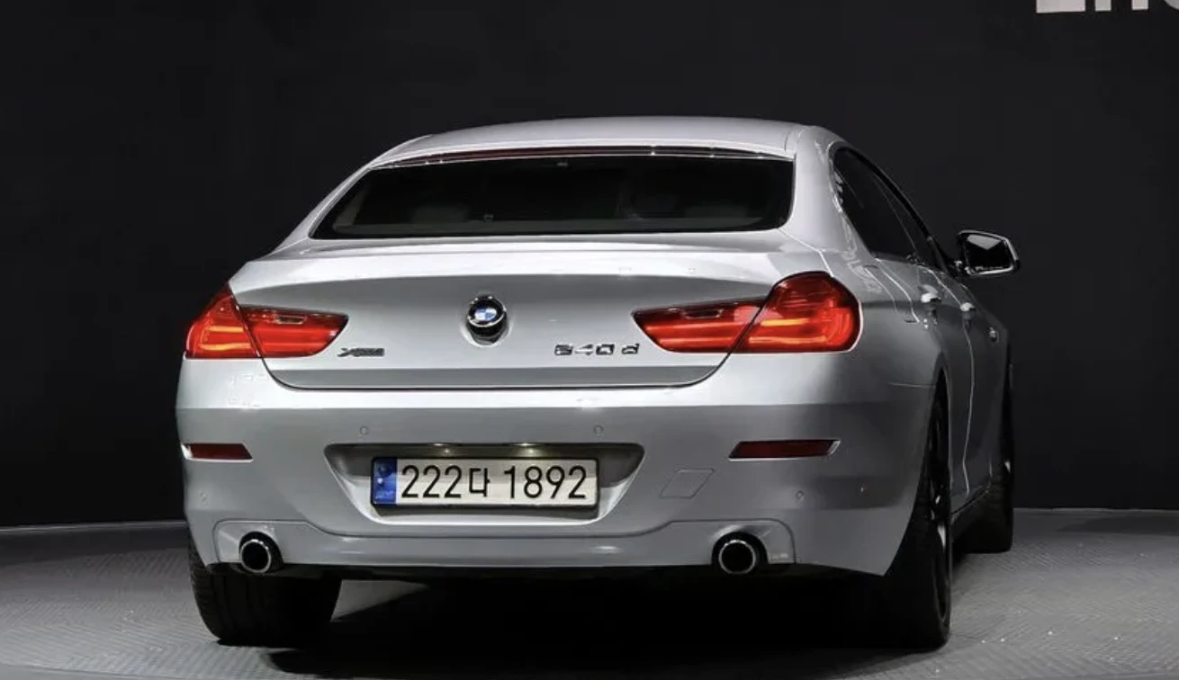 BMW 640 M* SPORT* ДИГИТАЛНО* ТАБЛО* HARMON* KARDON* , снимка 4 - Автомобили и джипове - 53813324