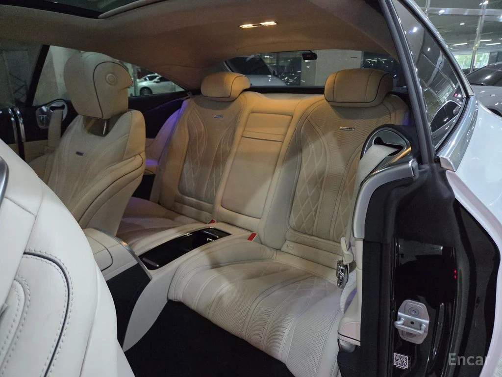 Mercedes-Benz S 63 AMG 4MATIC+ BURMESTER* ОБДУХВАНЕ* LANE* ASSIST* , снимка 15 - Автомобили и джипове - 54427150
