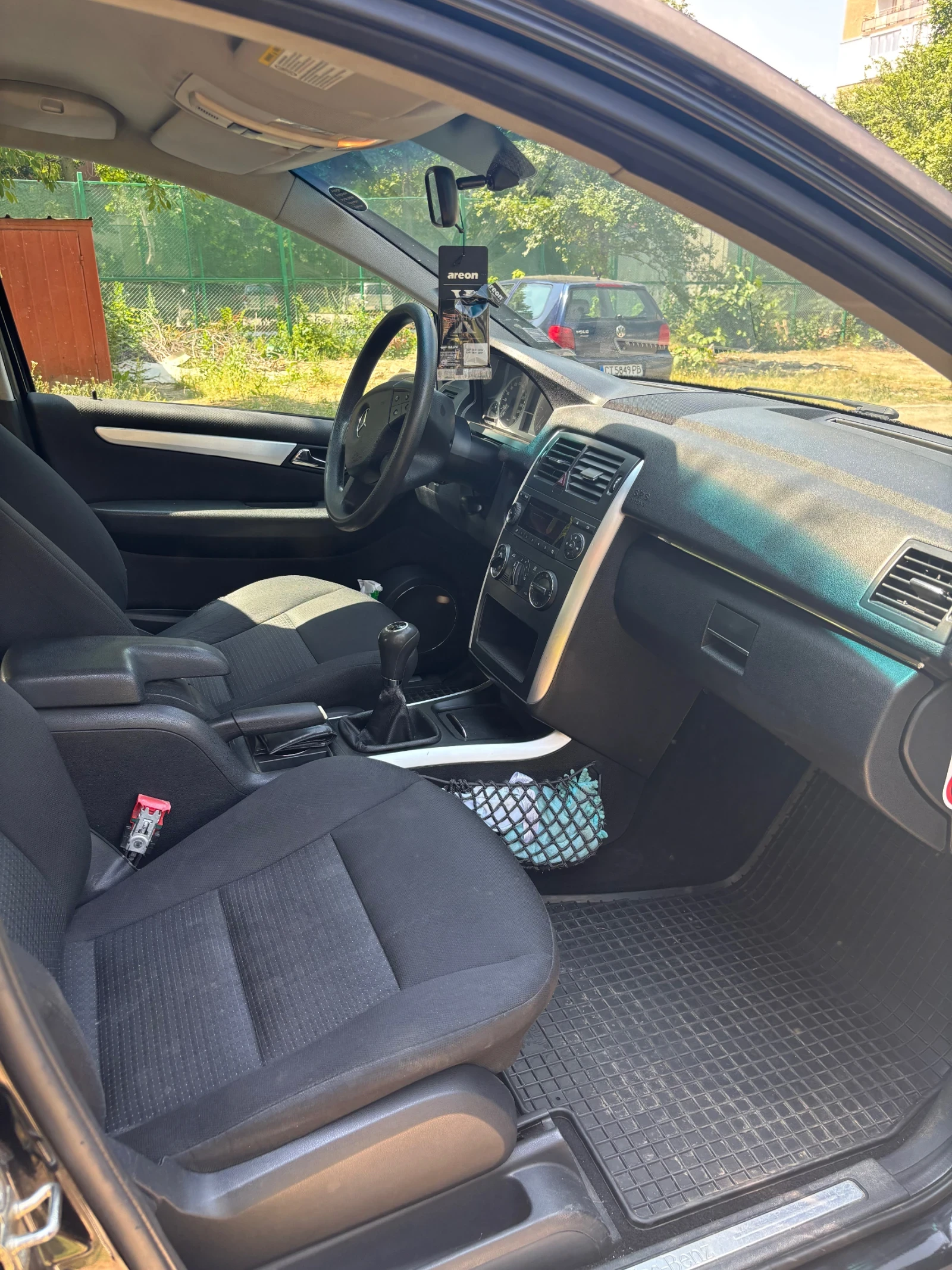Mercedes-Benz B 180 B200, снимка 5 - Автомобили и джипове - 54543293