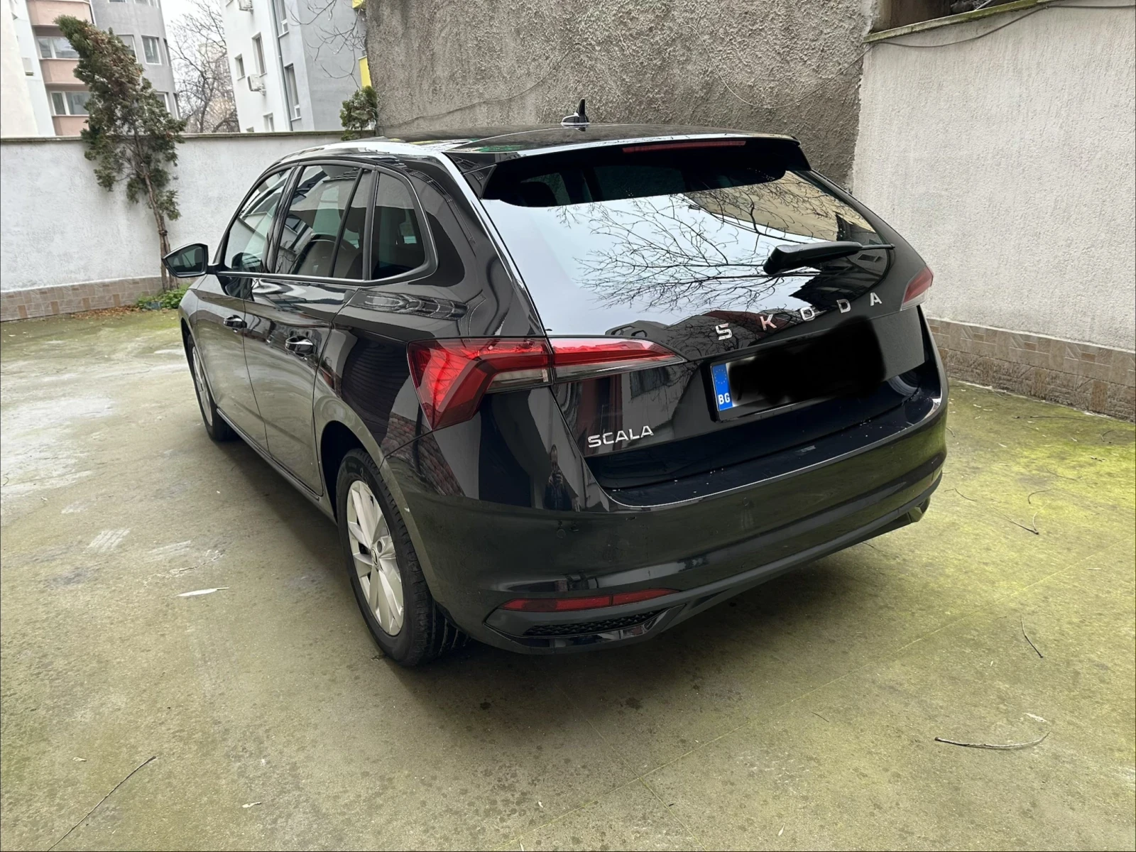 Skoda Scala 1.5 TSI 7 DSG-автомат, Selection, снимка 2 - Автомобили и джипове - 54585004