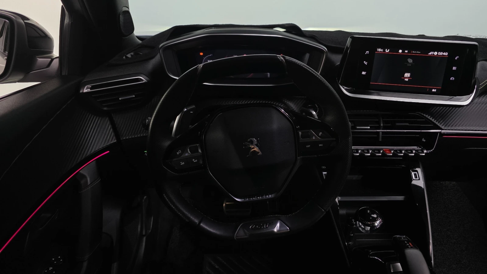 Peugeot 2008, снимка 7 - Автомобили и джипове - 54890471