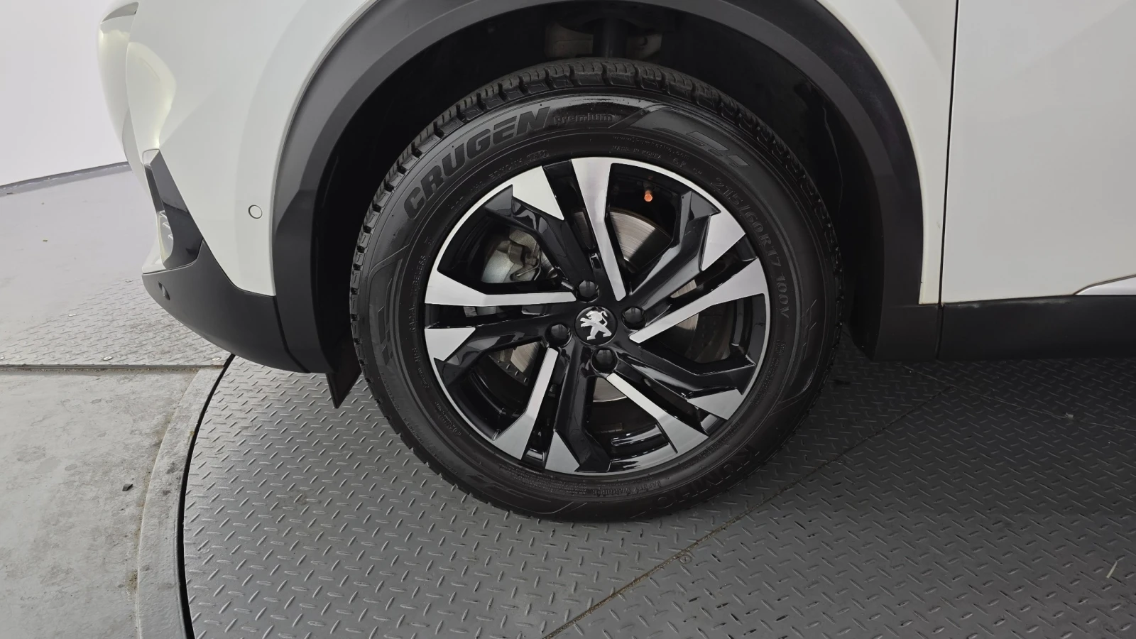 Peugeot 2008, снимка 14 - Автомобили и джипове - 54890471