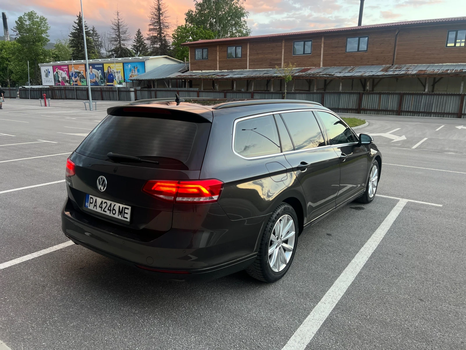 VW Passat, снимка 11 - Автомобили и джипове - 54948738