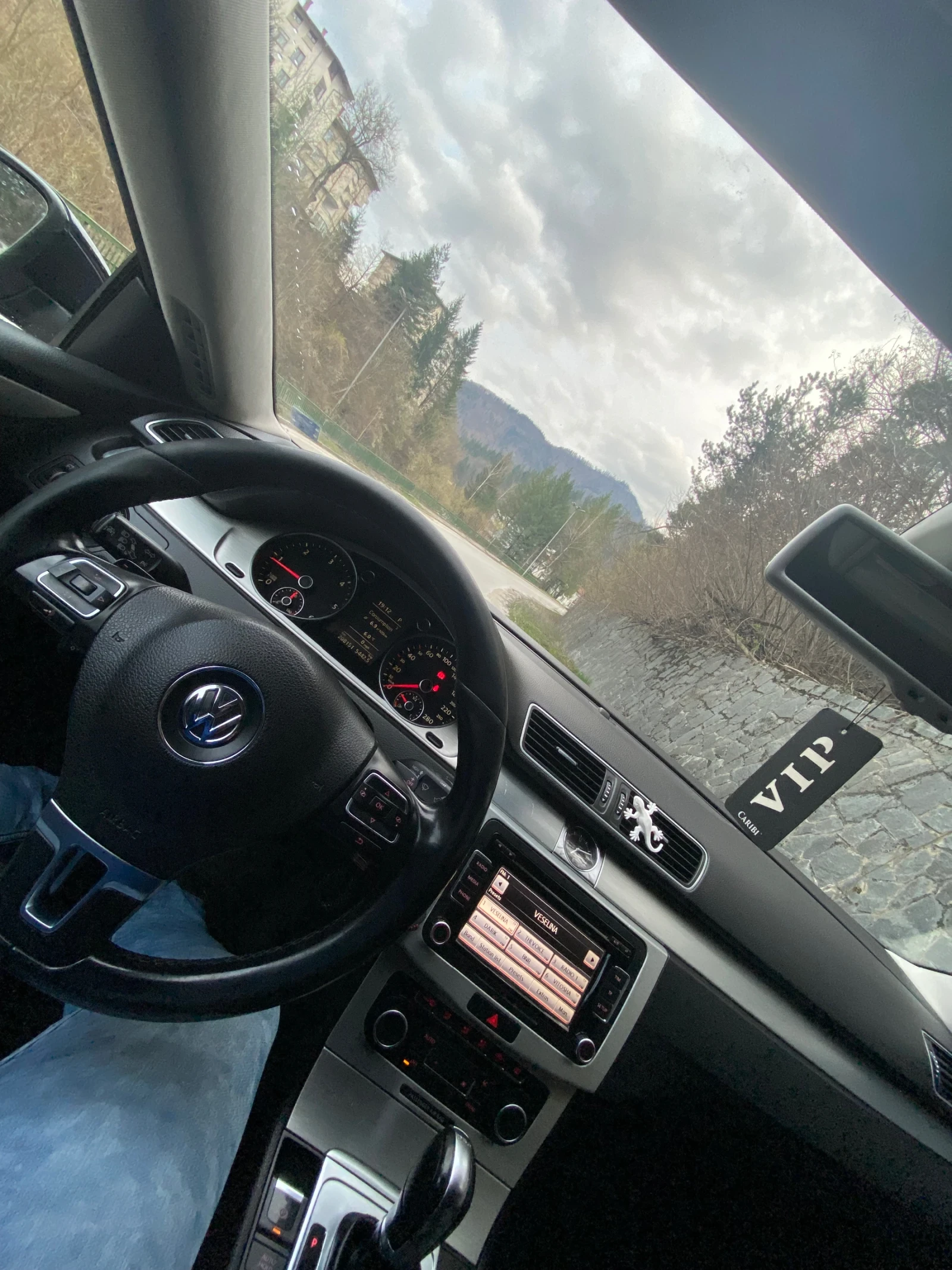 VW Passat, снимка 10 - Автомобили и джипове - 55481303