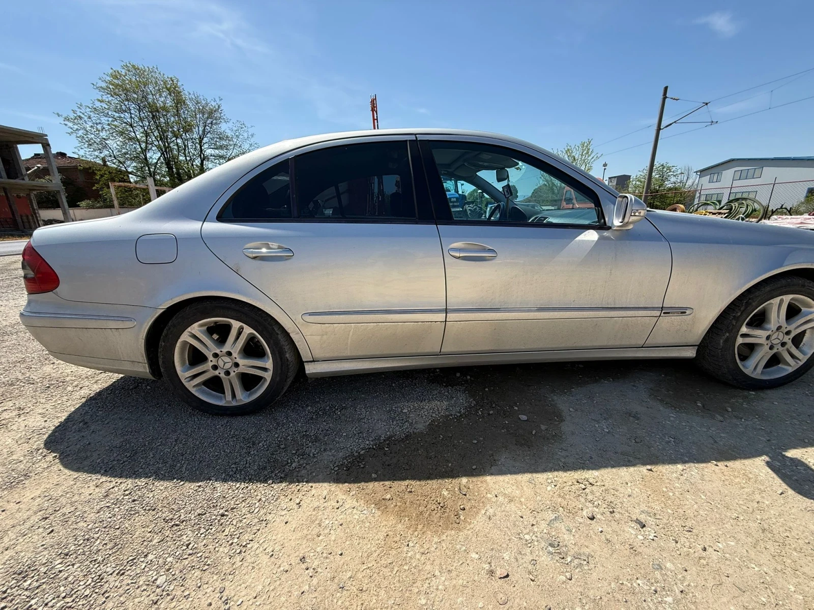 Mercedes-Benz E 320, снимка 2 - Автомобили и джипове - 55149564