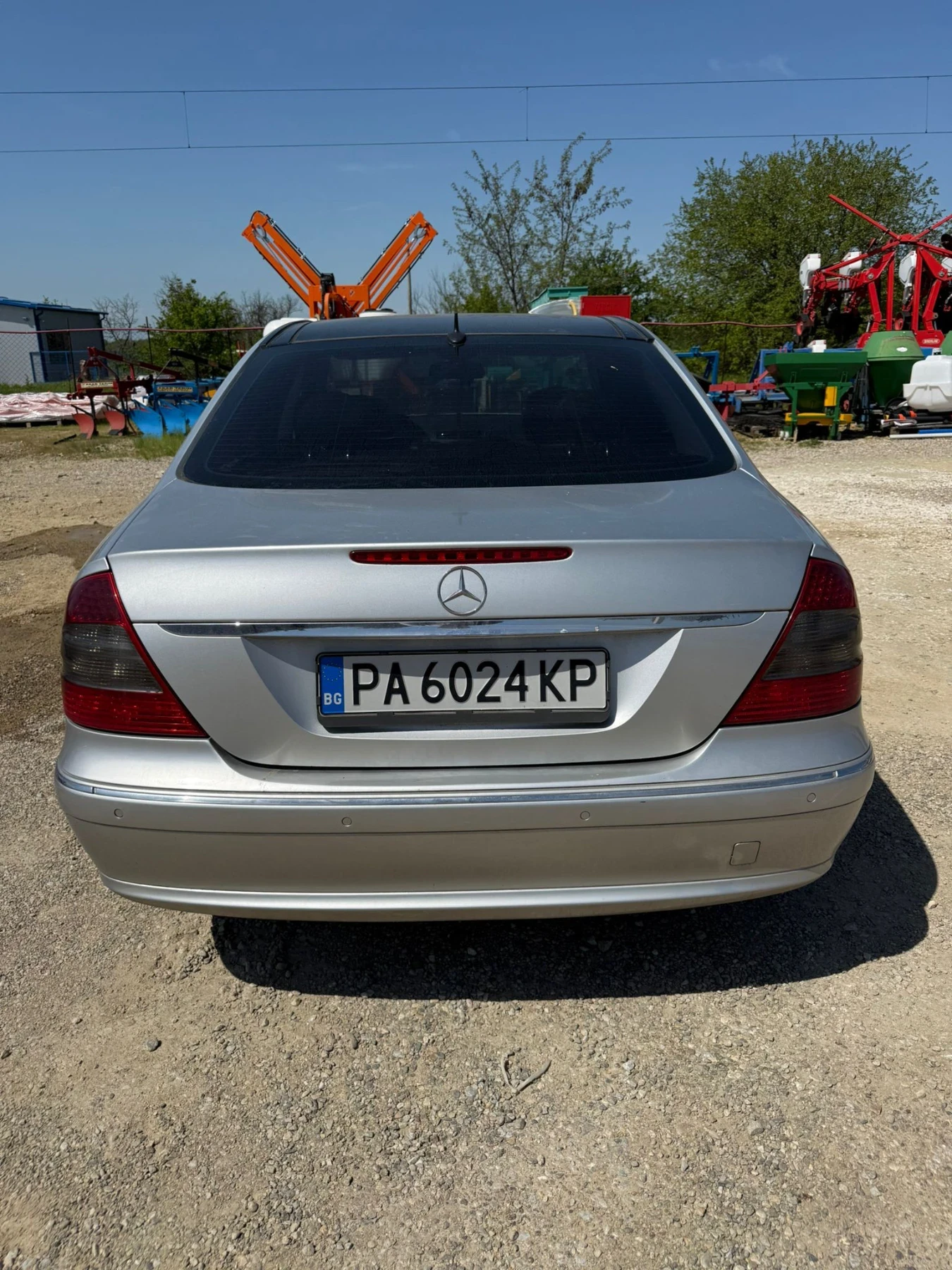 Mercedes-Benz E 320, снимка 10 - Автомобили и джипове - 55149564