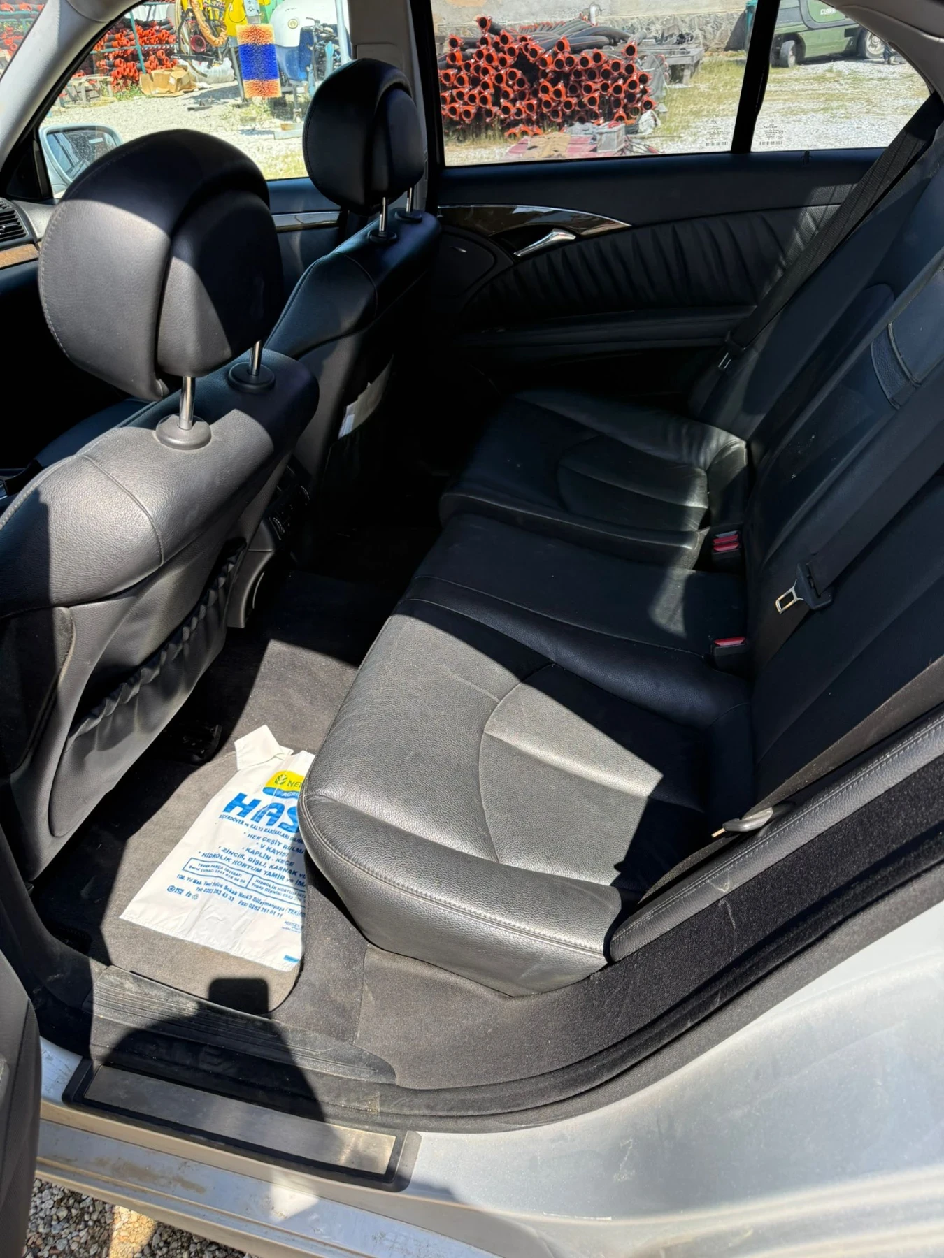 Mercedes-Benz E 320, снимка 6 - Автомобили и джипове - 55149564