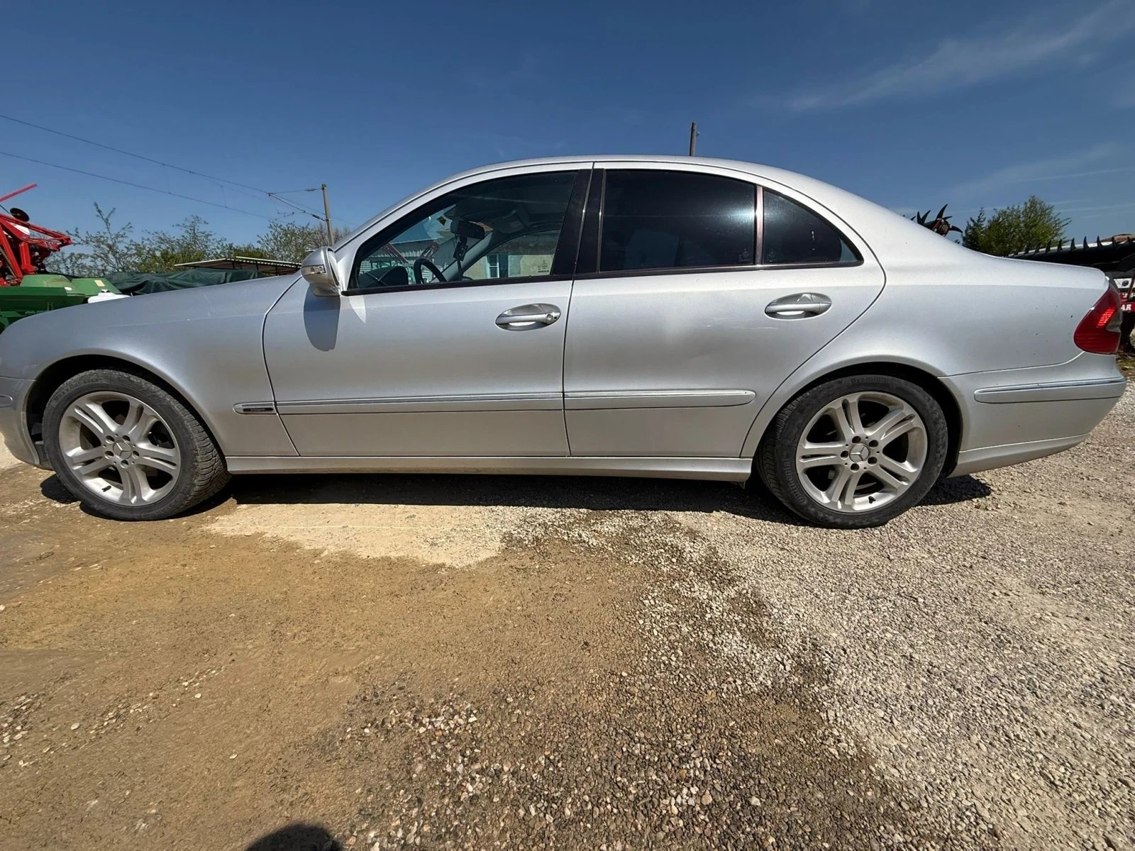 Mercedes-Benz E 320, снимка 4 - Автомобили и джипове - 55149564
