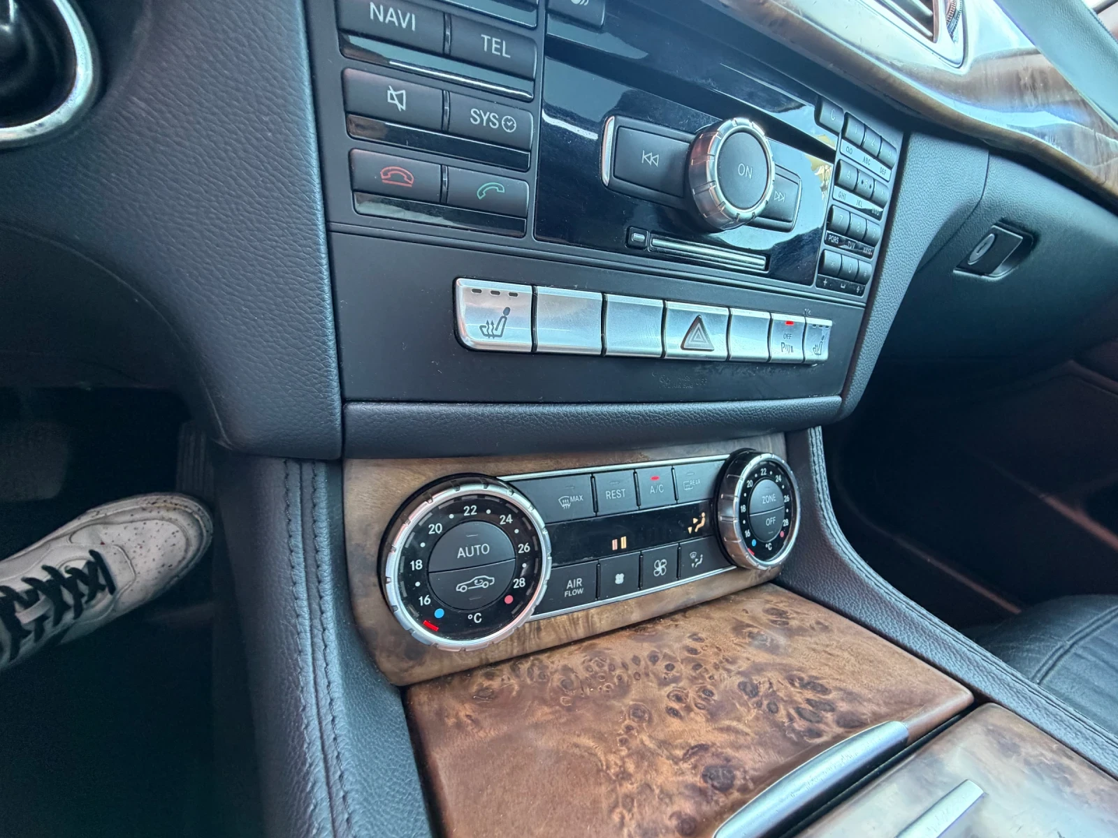 Mercedes-Benz CLS 350 AMG* LED* ��* ������� | Mobile.bg � ����������� 11