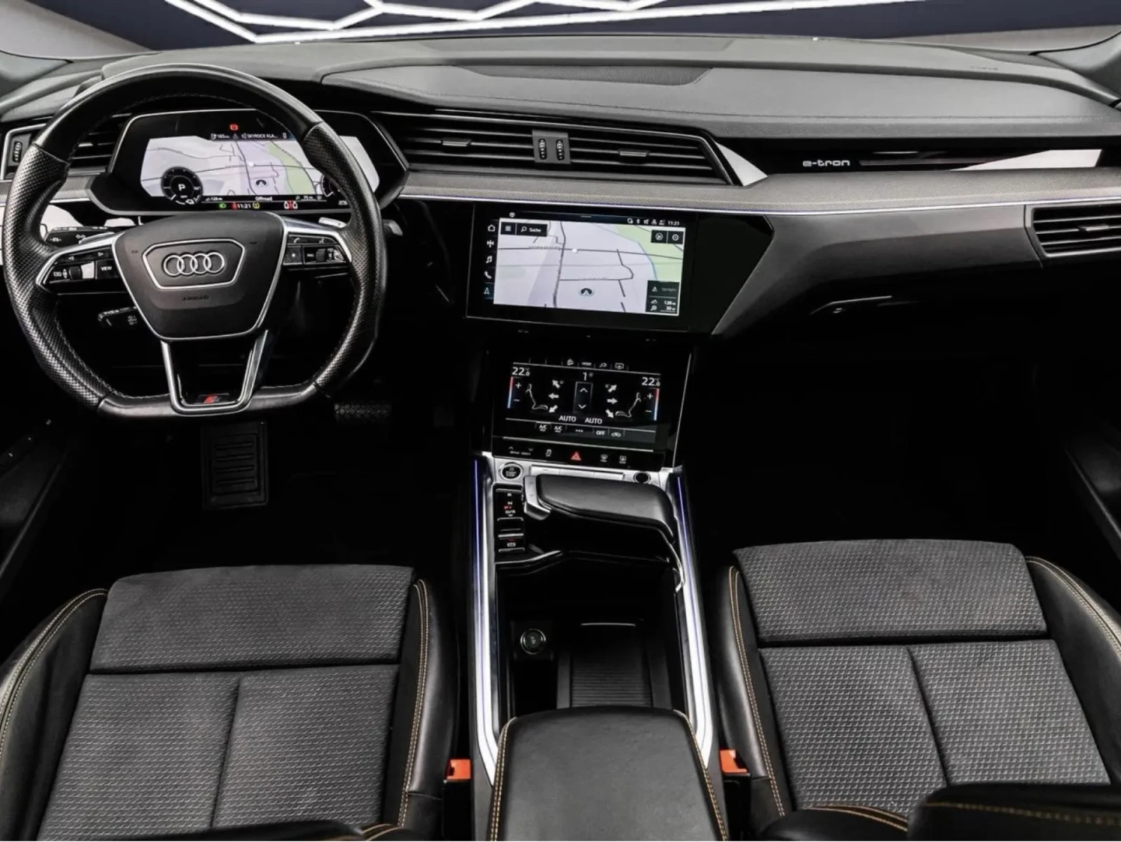 Audi E-Tron 55 SPORTBACK S-LINE PLUS 95KWH 63000KM., снимка 13 - Автомобили и джипове - 55441553