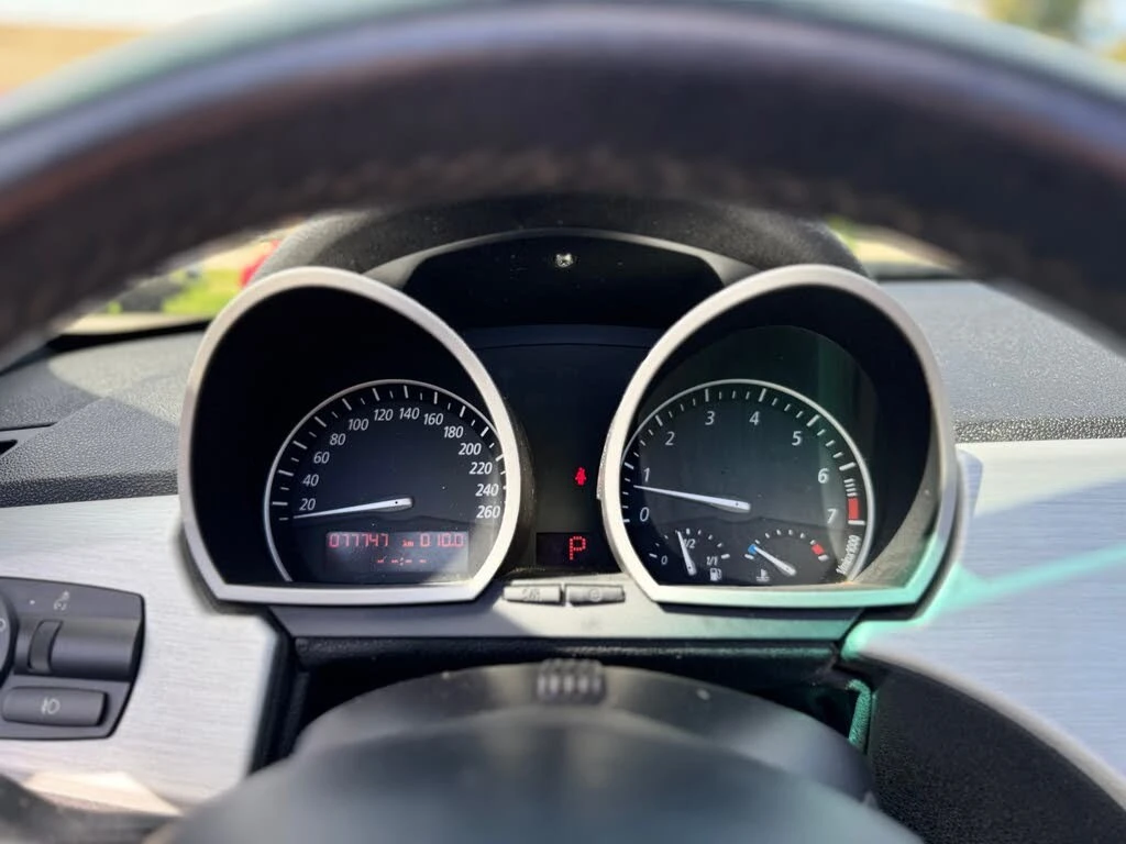 BMW Z4 АвтоКредит * (ЦЕНА ДО БГ), снимка 15 - Автомобили и джипове - 55591541
