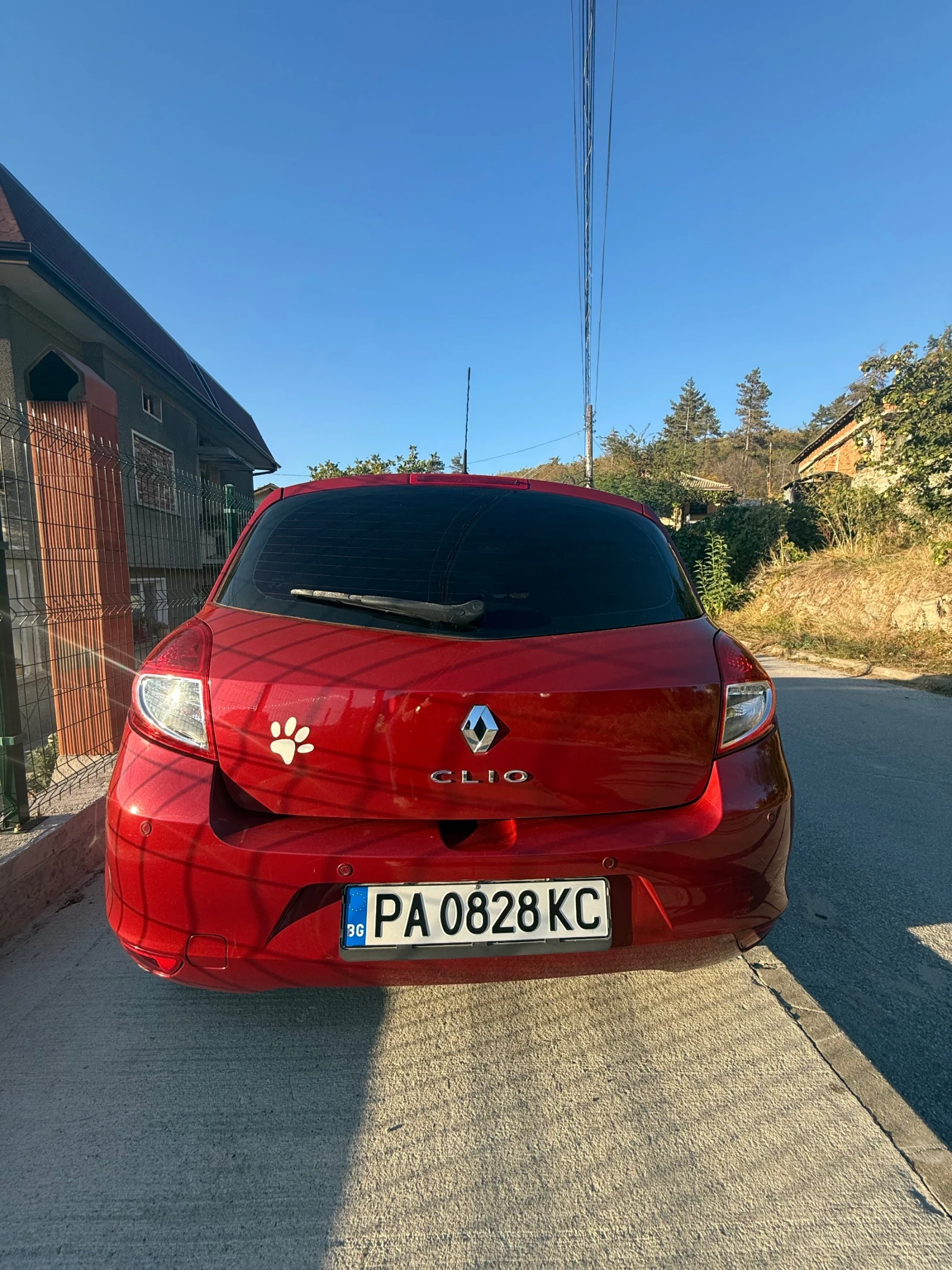 Renault Clio, снимка 9 - Автомобили и джипове - 56376959