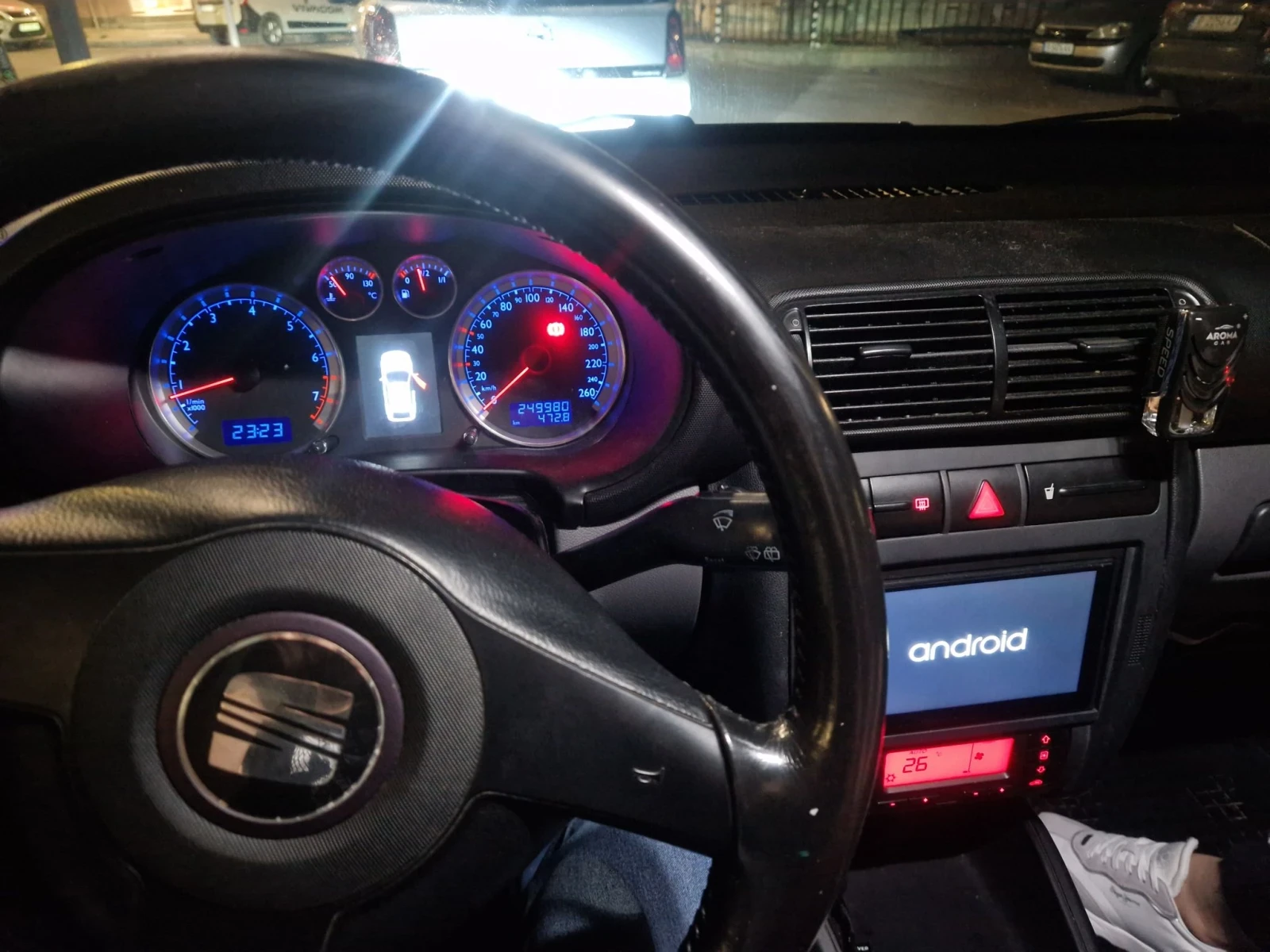 Seat Leon 1.8T | Mobile.bg � ����������� 11