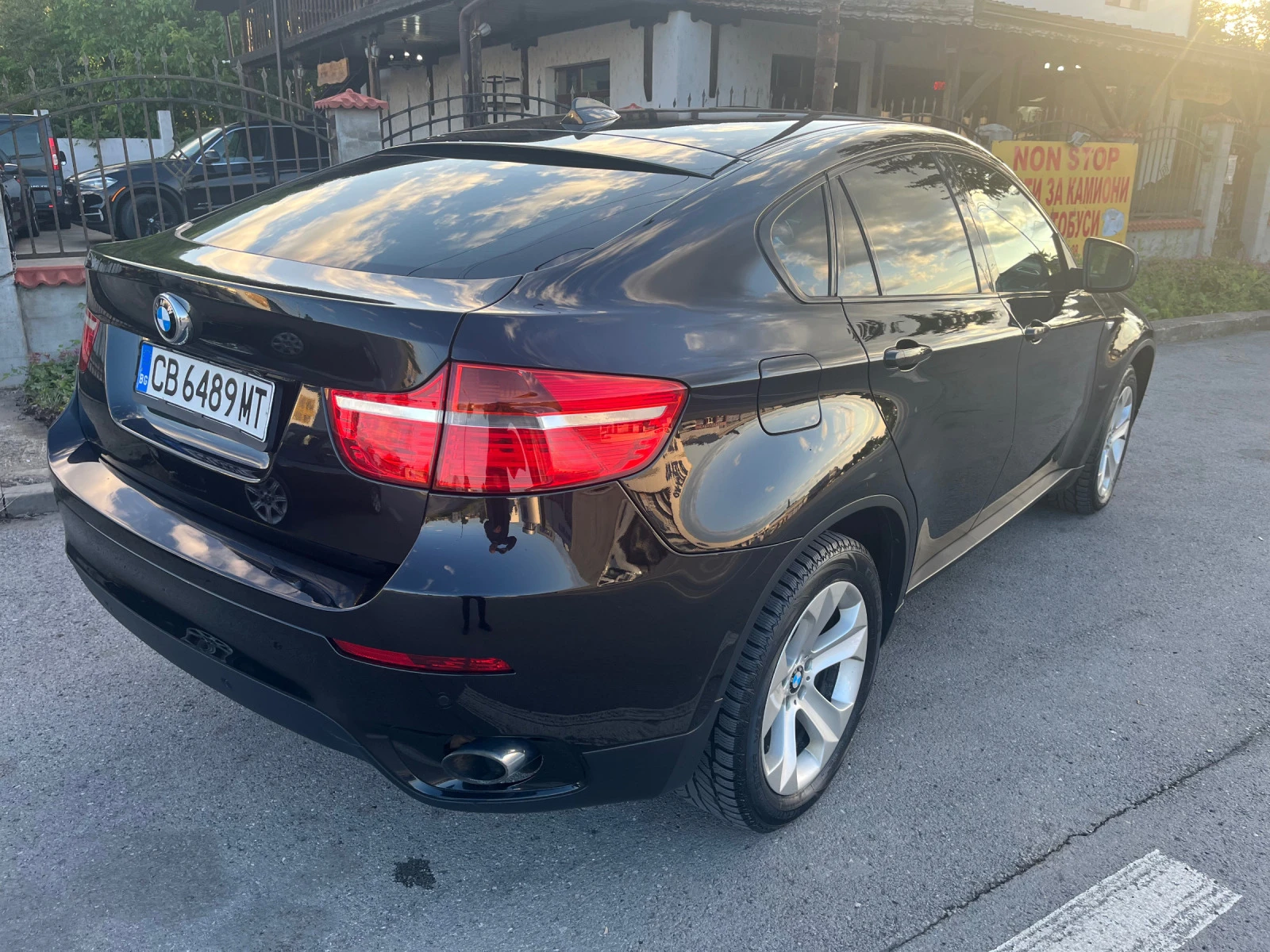 BMW X6 3.5i - изображение 4