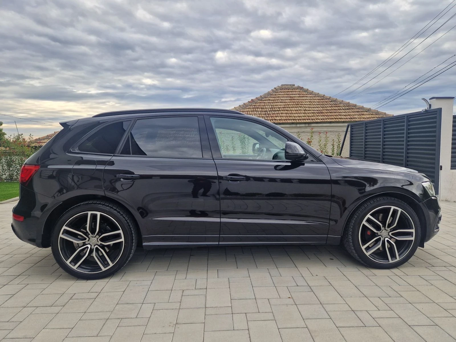 Audi SQ5 3.0 Bi-Turbo 380PS - изображение 5