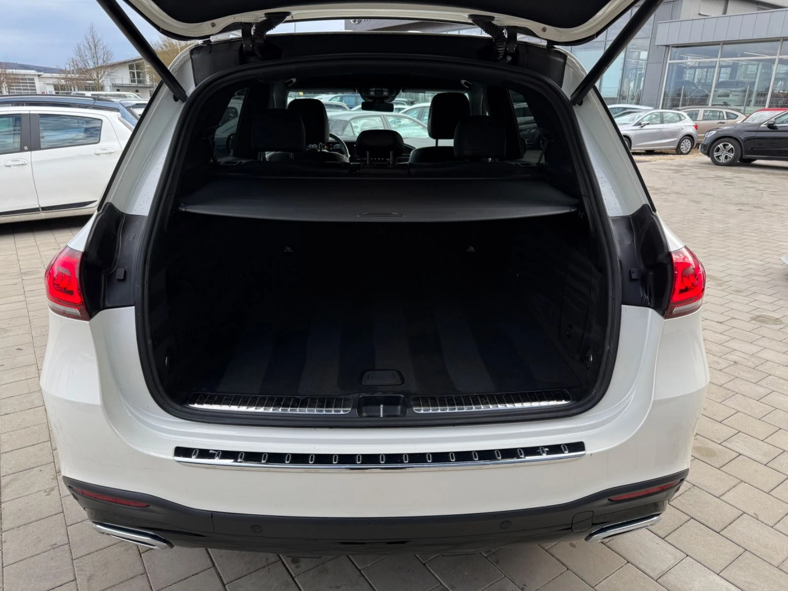 Mercedes-Benz GLE  - изображение 7