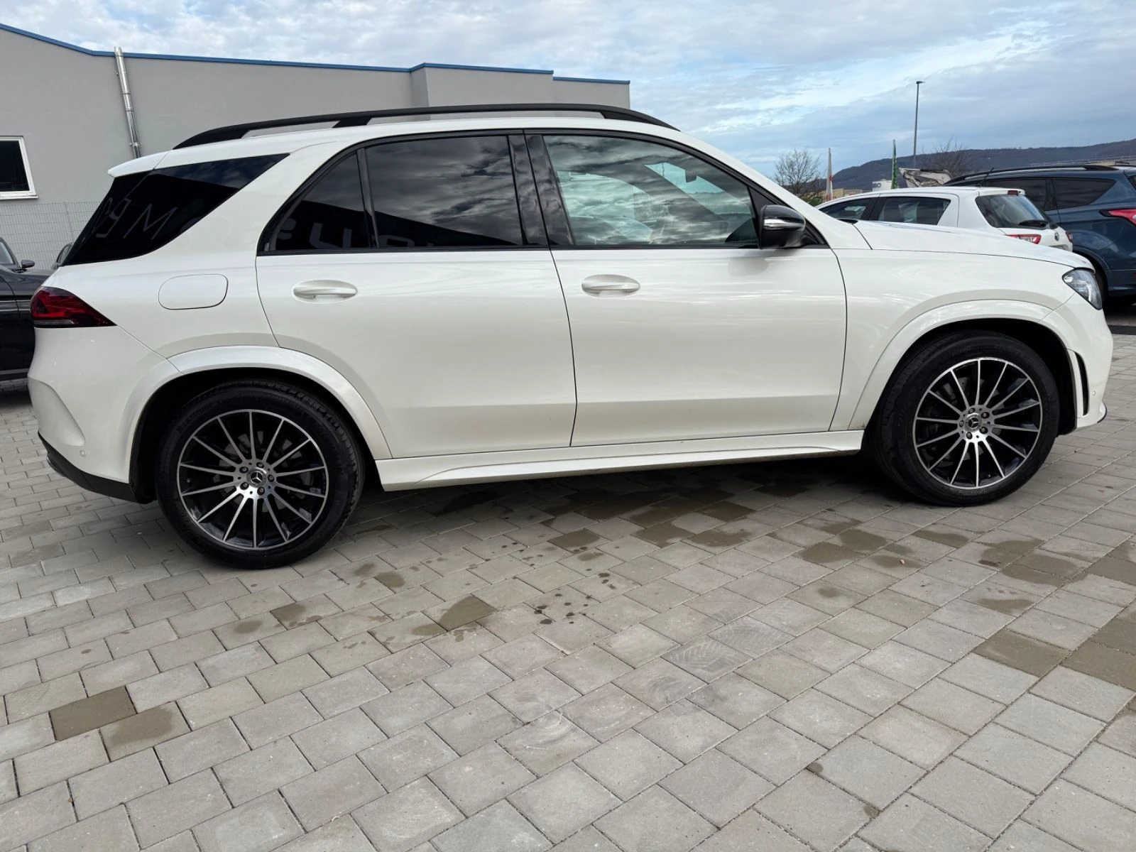 Mercedes-Benz GLE  - изображение 4