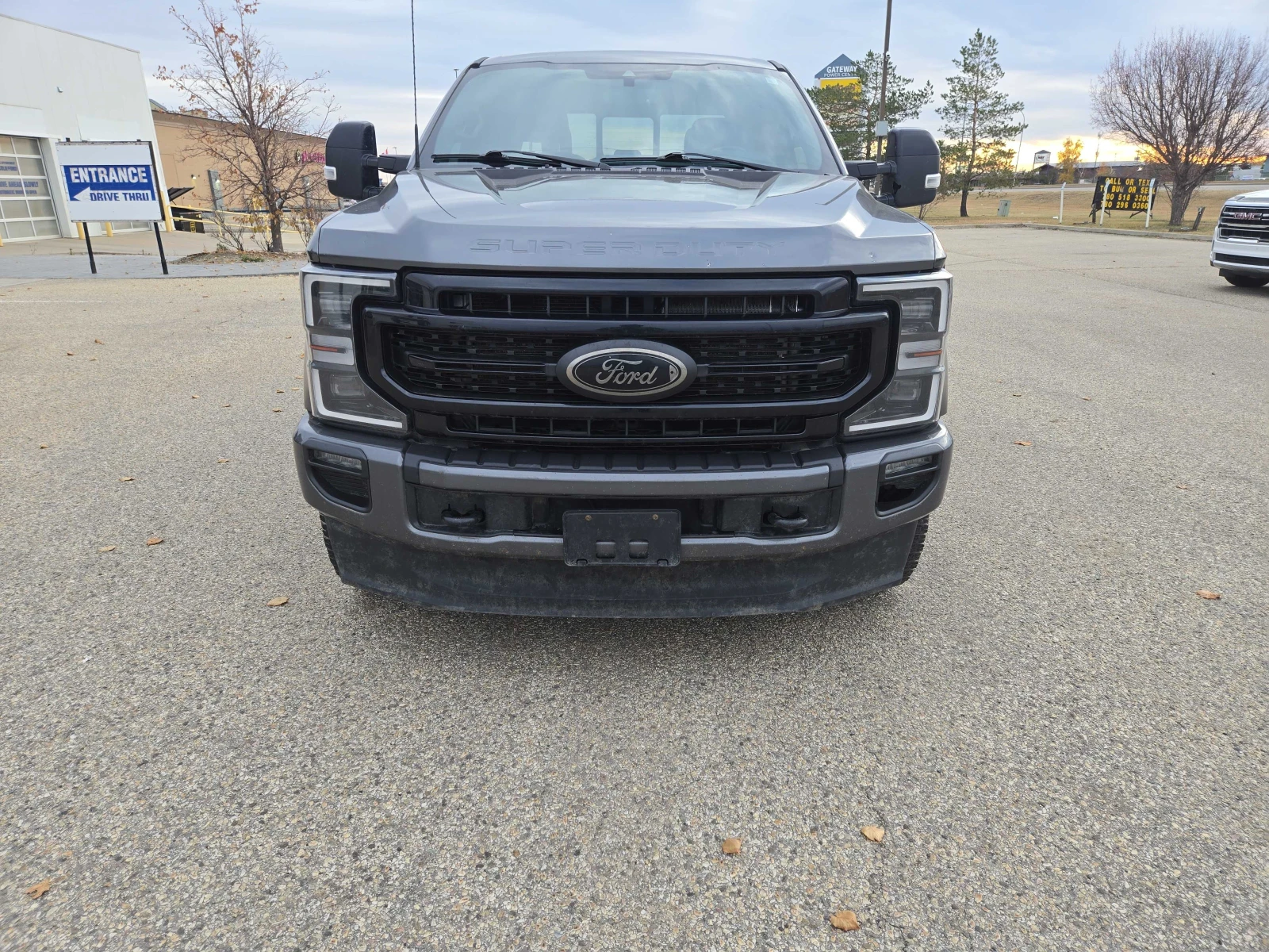 Ford F350 4WD Crew Cab Box CARFAX АВТО КРЕДИТ  - изображение 3