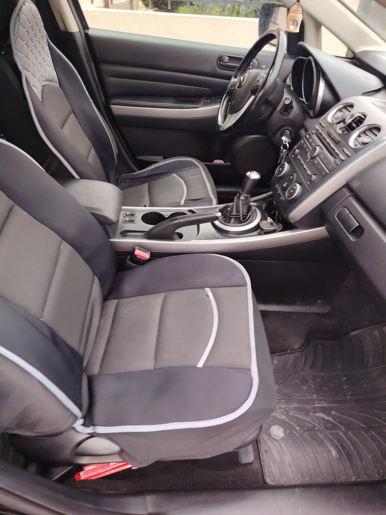 Mazda CX-7, снимка 12 - Автомобили и джипове - 53746843