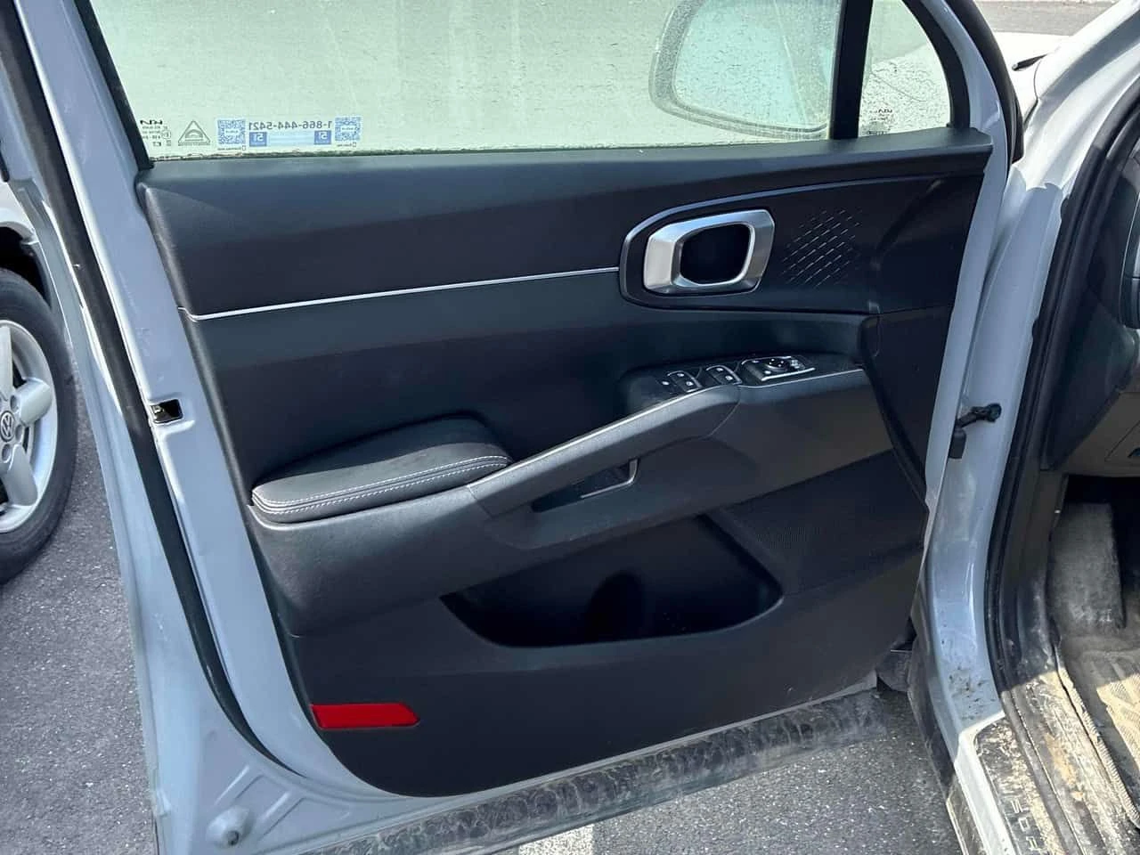 Kia Sorento * X Line * 2 КЛЮЧА* ПОДГРЕВ* KEYLESS* , снимка 12 - Автомобили и джипове - 53853421