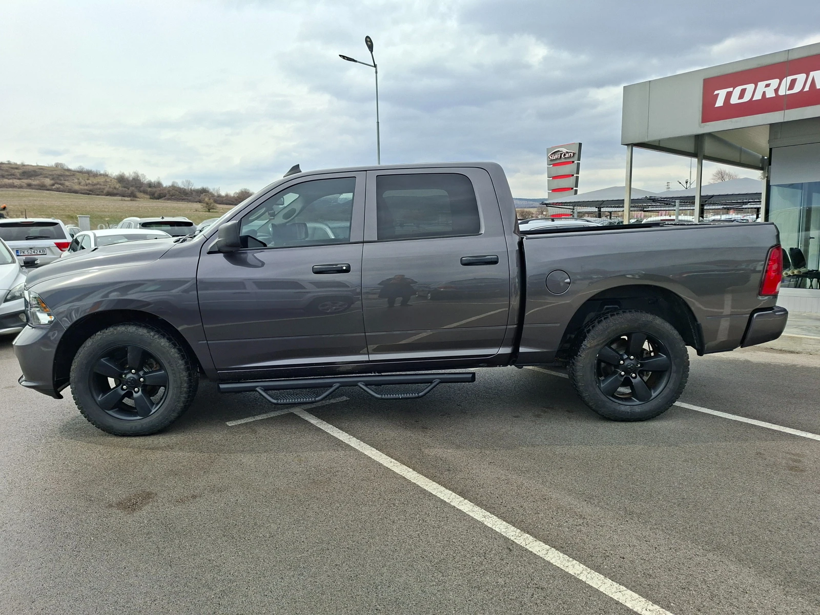 Dodge RAM 1500 5.7 HEMI 5+ 1 места 4х4, снимка 3 - Автомобили и джипове - 53934887