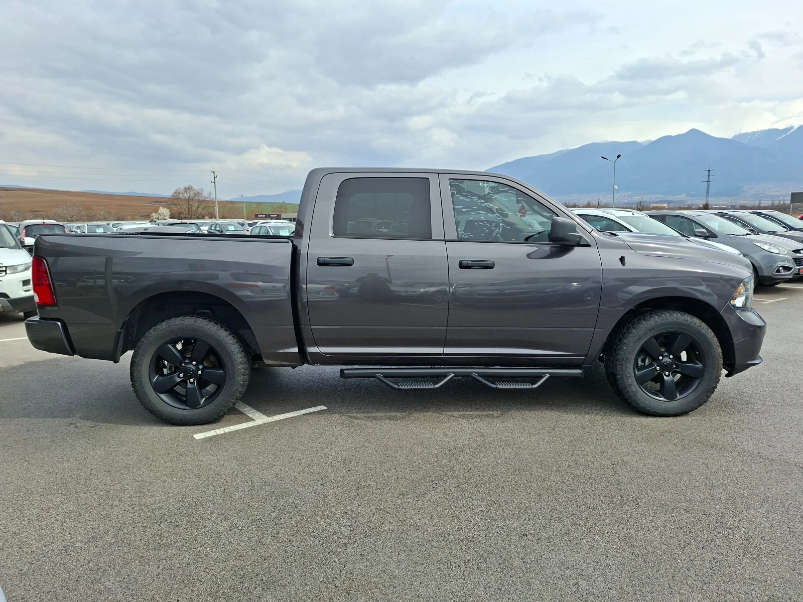 Dodge RAM 1500 5.7 HEMI 5+ 1 места 4х4, снимка 7 - Автомобили и джипове - 53934887