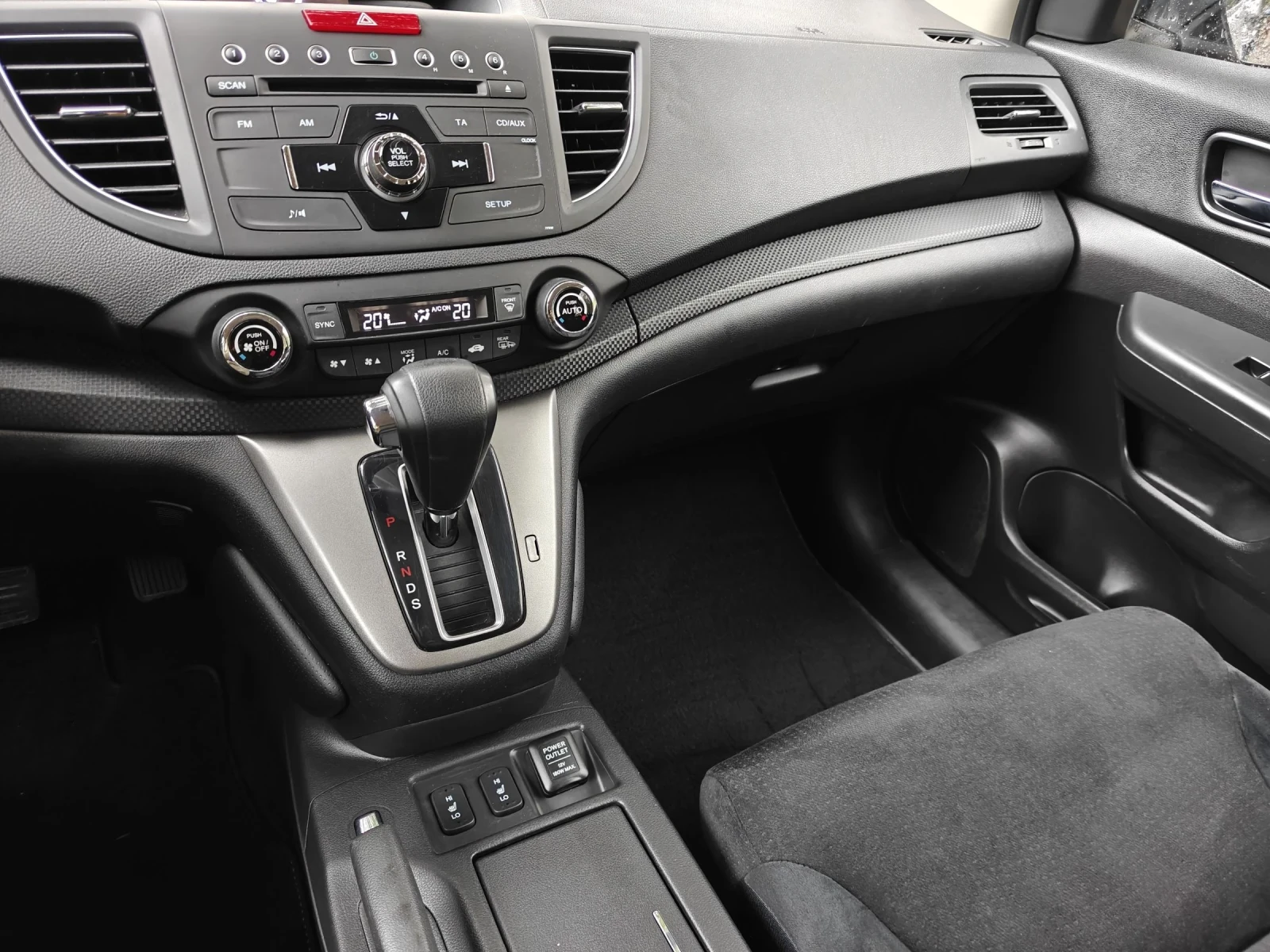 Honda Cr-v 2.0i 4x4 155hp, снимка 12 - Автомобили и джипове - 54646243