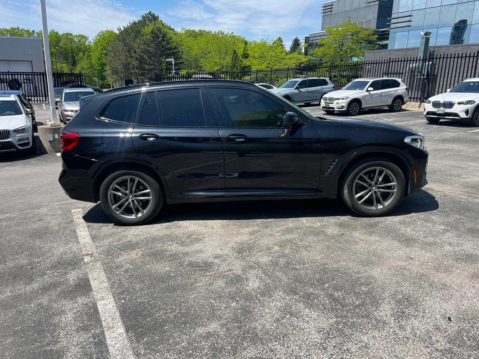 BMW X3 xDrive30i * ПОДГРЕВ * ПАНОРАМА * АМБИЕНТ * CARFAX, снимка 3 - Автомобили и джипове - 54721040