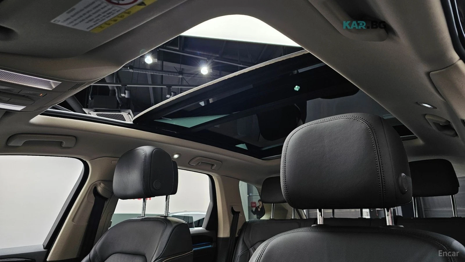 VW Touareg PRESTIGE* 3.0* TDI* DISTRONIC* ПОДГРЕВ* ОБДУХВАНЕ*, снимка 11 - Автомобили и джипове - 54813433