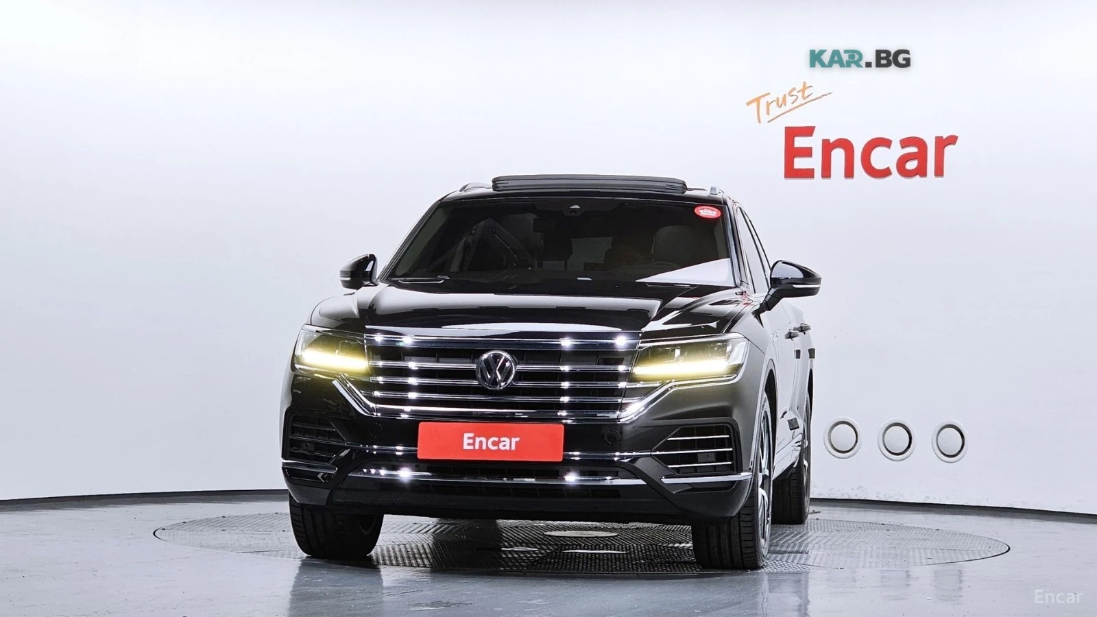 VW Touareg PRESTIGE* 3.0* TDI* DISTRONIC* ПОДГРЕВ* ОБДУХВАНЕ*, снимка 2 - Автомобили и джипове - 54813433