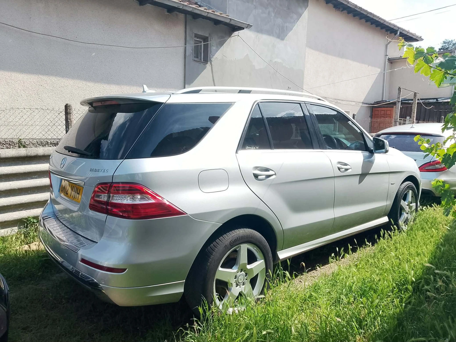 Mercedes-Benz ML 350 AMG LINE, снимка 4 - Автомобили и джипове - 54883269