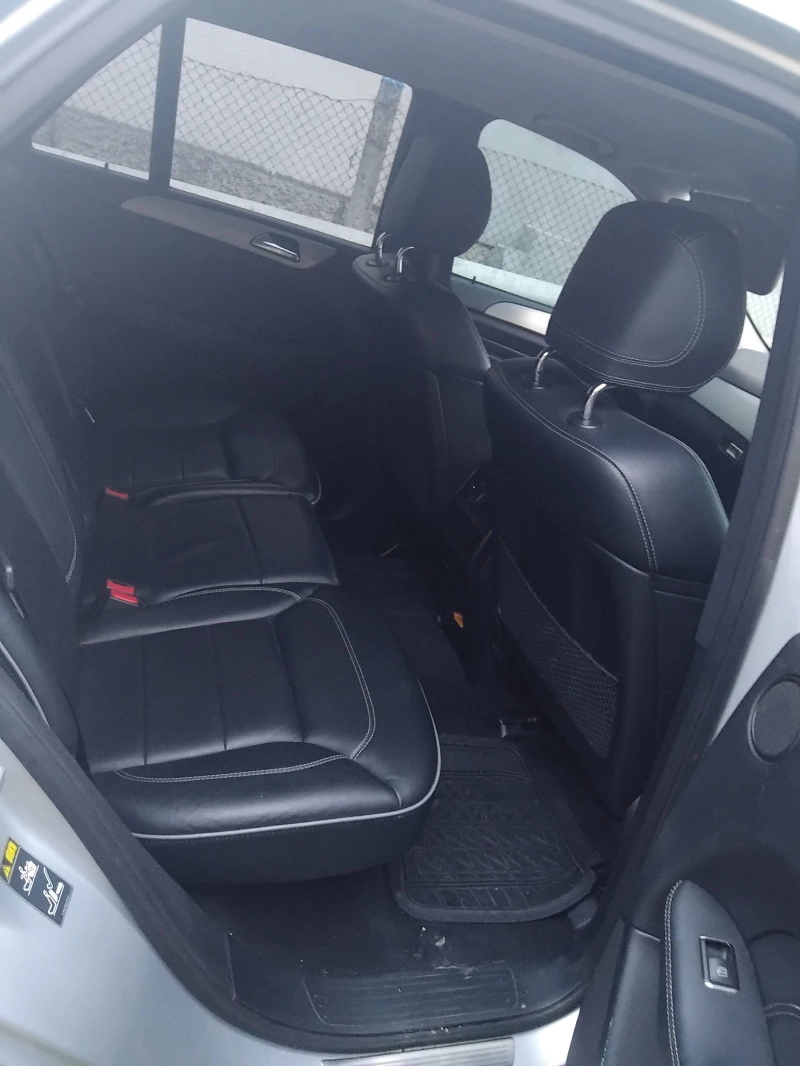 Mercedes-Benz ML 350 AMG LINE, снимка 8 - Автомобили и джипове - 54883269