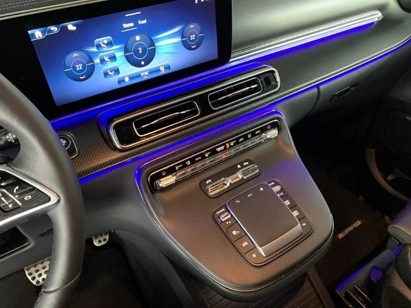 Mercedes-Benz V 250 d 4Matic Long = AMG Line = Avantgarde Гаранция, снимка 9 - Бусове и автобуси - 55823171