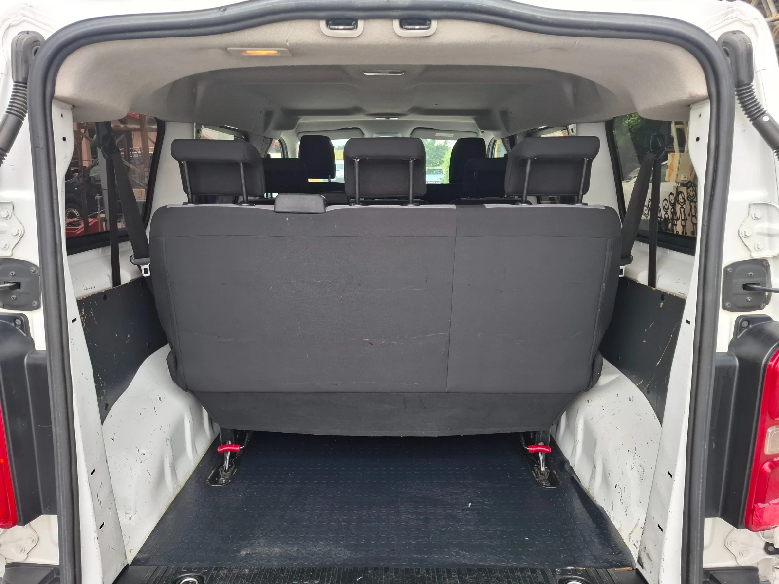 Citroen Jumpy 2.0HDI Автопилот 8+ 1мест., снимка 9 - Бусове и автобуси - 55376271
