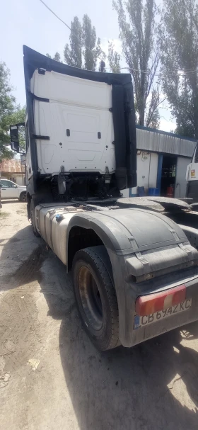     Mercedes-Benz Actros 1843