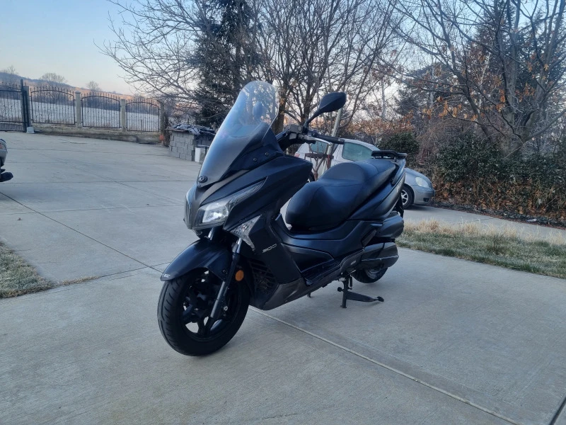 Kymco Downtown X town ABS 300I, снимка 4 - Мотоциклети и мототехника - 39703429