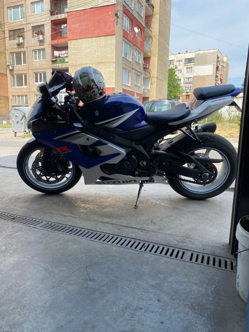 Suzuki Gsxr 1000, снимка 3 - Мотоциклети и мототехника - 52775368