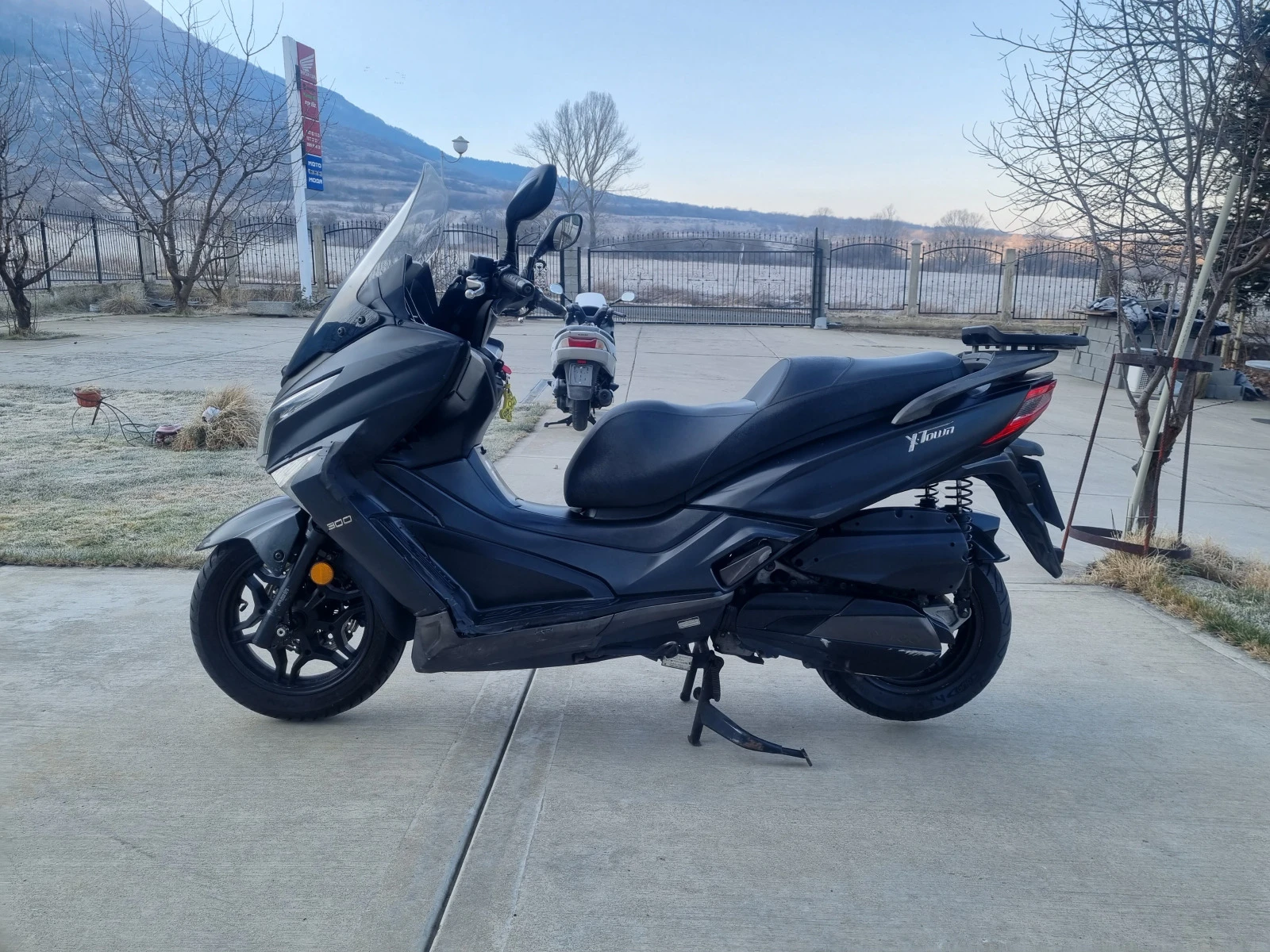 Kymco Downtown X town ABS 300I - изображение 5