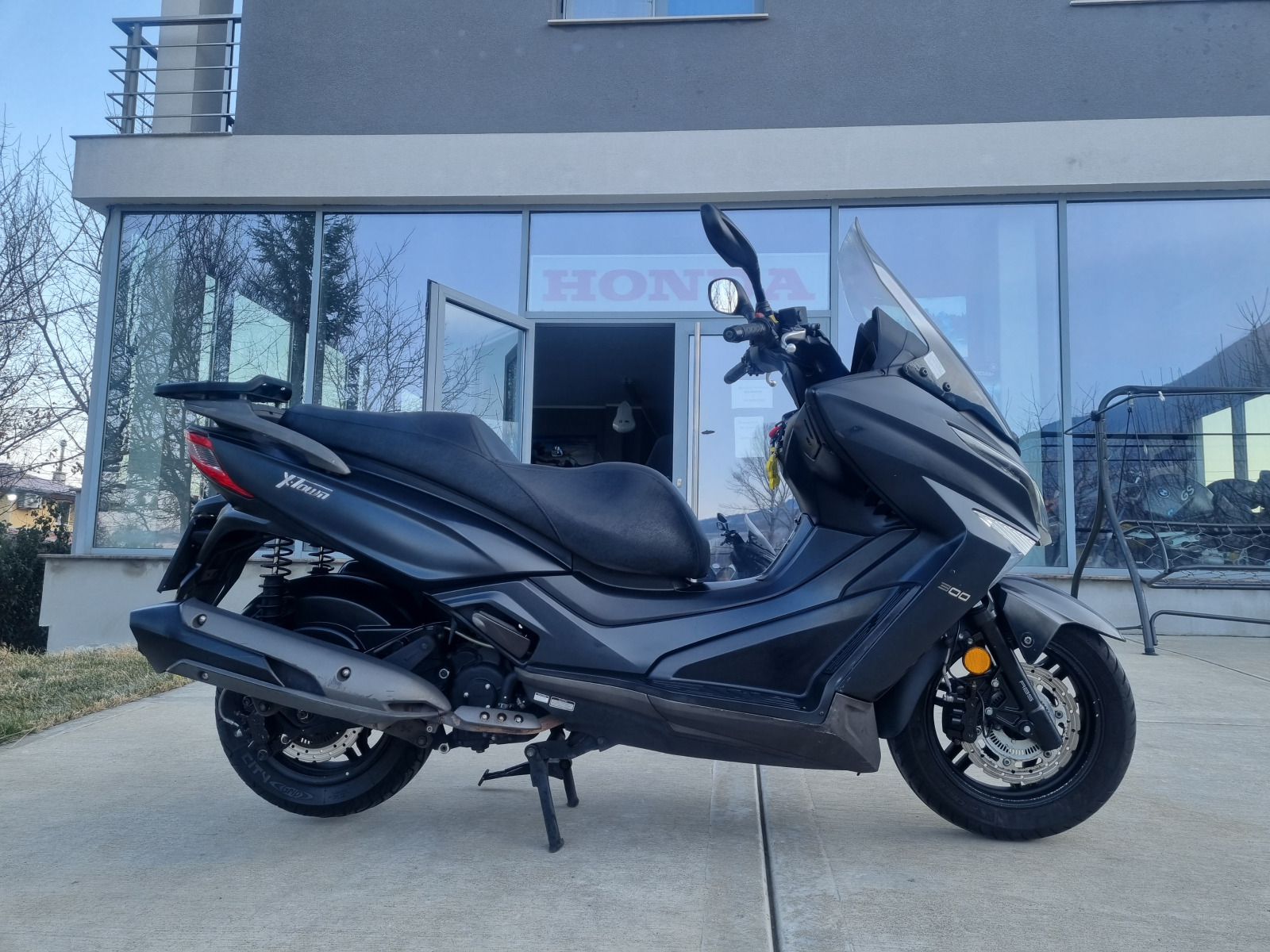 Kymco Downtown X town ABS 300I - изображение 1