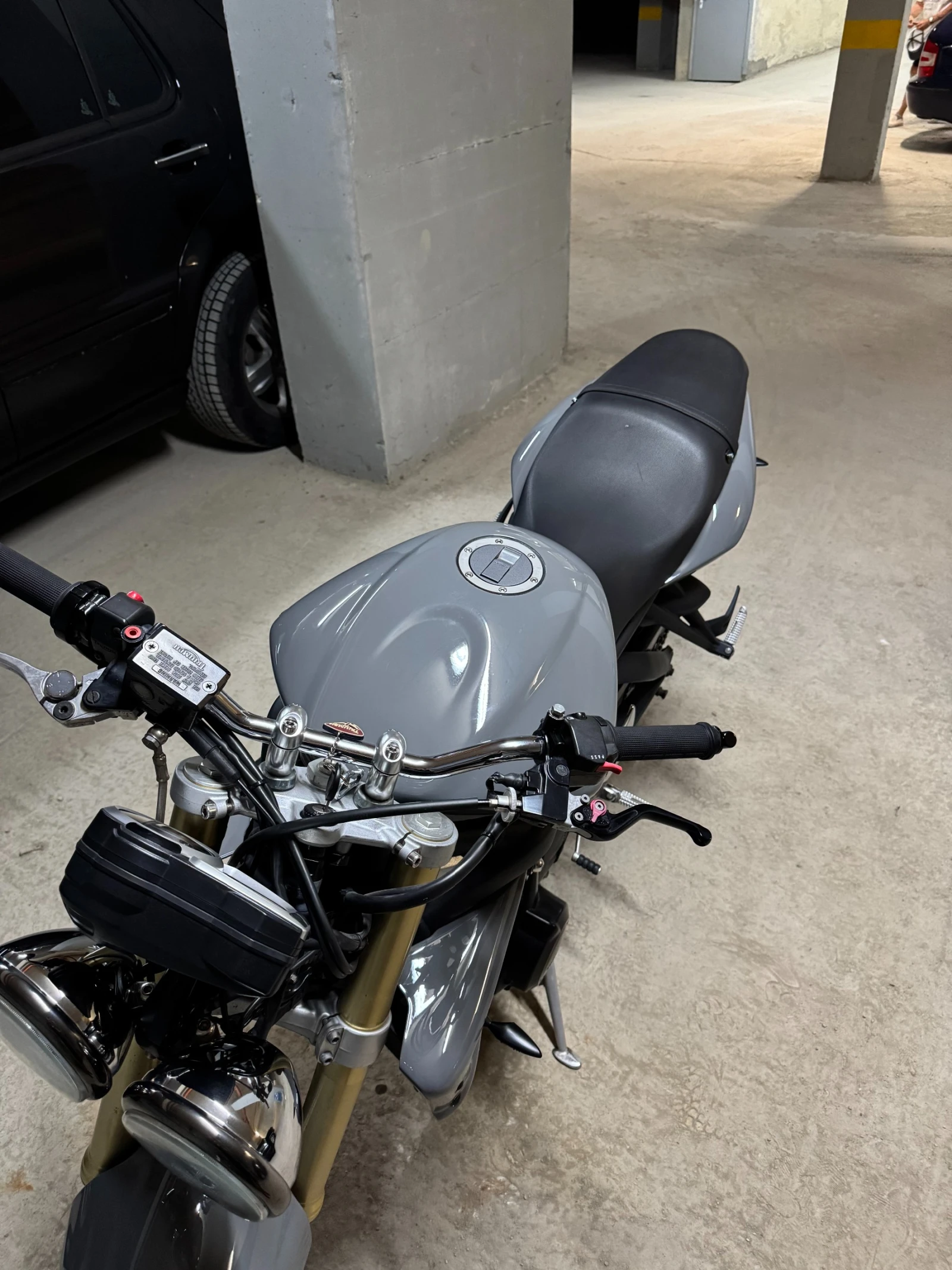 Triumph Street Triple 675 A2 - изображение 8