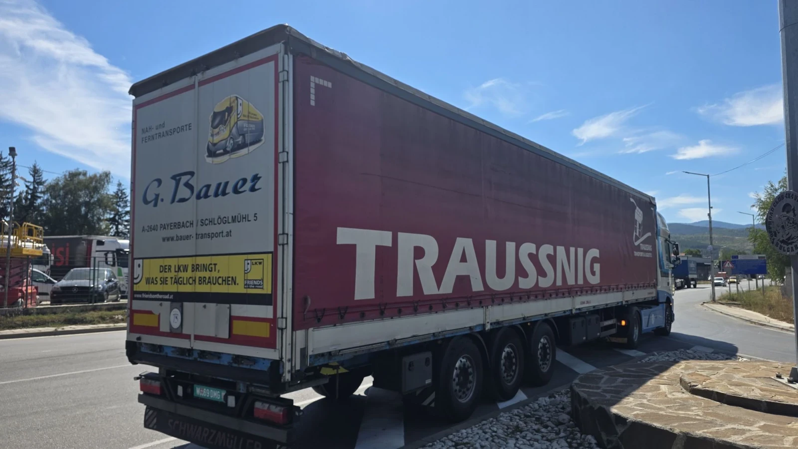 Полуремарке Schwarzmuller Височина 2.73 м. XL, снимка 3 - Ремаркета - 55829520