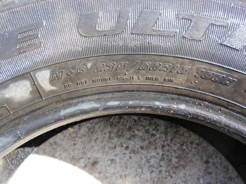 Гуми Всесезонни 235/60R16, снимка 10 - Гуми и джанти - 8380275