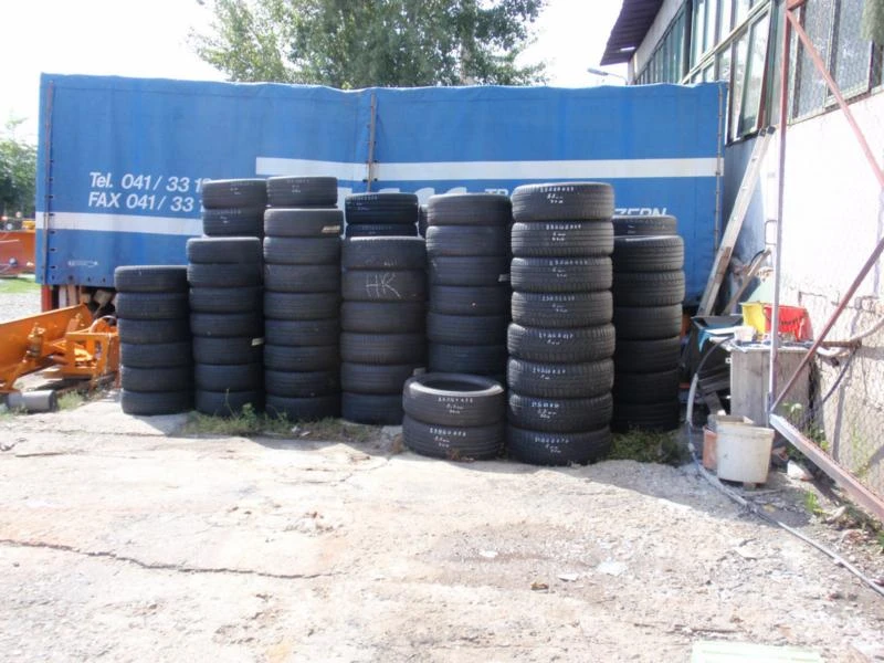 Гуми Всесезонни 235/60R16, снимка 12 - Гуми и джанти - 8380275