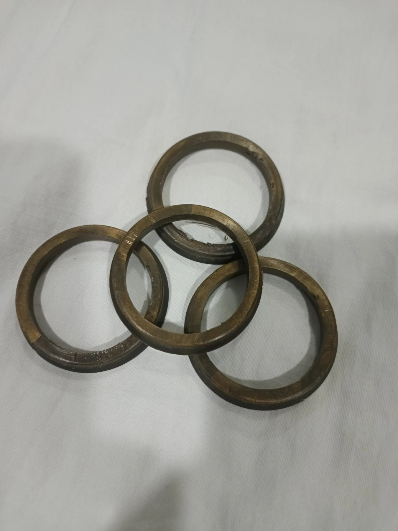 ���� � ������ 195/50R15 | Mobile.bg � ����������� 4