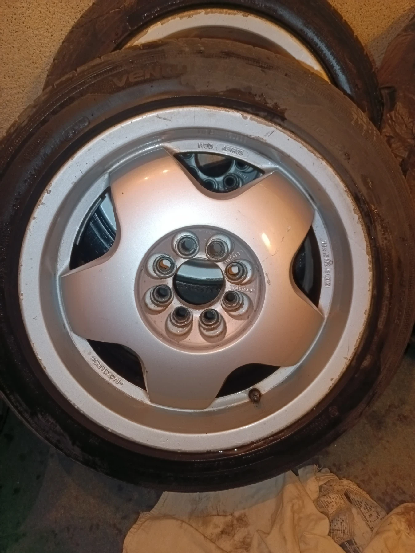 ���� � ������ 195/50R15 | Mobile.bg � ����������� 5