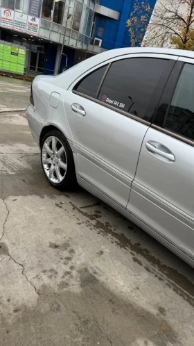 Mercedes-Benz C 220 2.2 143HP AUTOMATIC, снимка 2