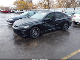 VW Jetta 1.5L I-4 DI, DOHC, VVT, TURBO, 158HP Front Wheel, снимка 2